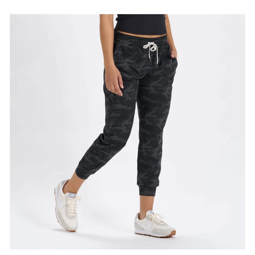Vuori Performance Jogger Size M